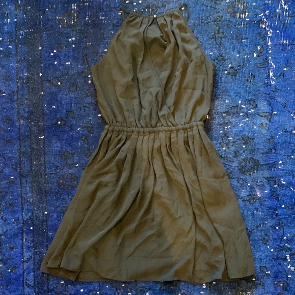 Lightweight Black Dress from Banana Republic - Picture 5 of 5